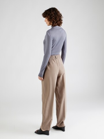 ONLY Regular Pleat-front trousers 'LANA-BERRY' in Brown