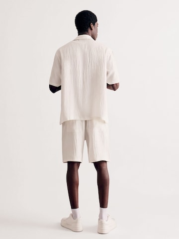Bershka Trenirka za tek | bela barva