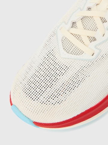 HOKA Running shoe 'MACH X 3' in White