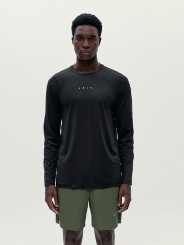T-Shirt ' Strive ' Born en noir : devant