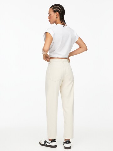 Loosefit Jeans di Pull&Bear in beige