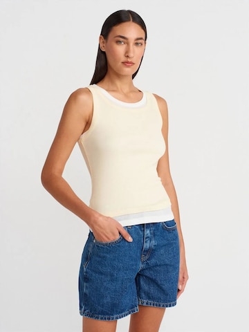 Dilvin Knitted Top in White: front