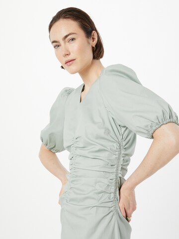 minimum Dress in Grey