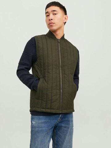 JACK & JONES Vest in Green: front