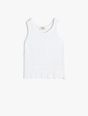 Koton Top in White: front