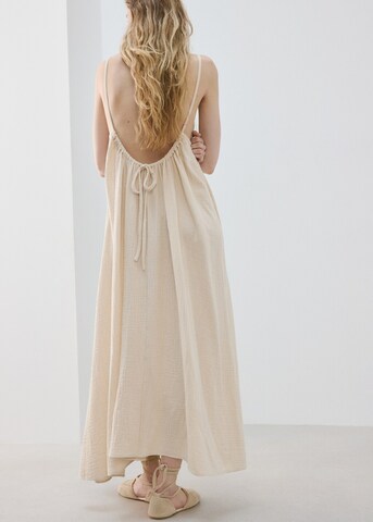 MANGO Nachthemd 'Byron' in Beige