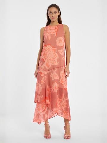 Ana Alcazar Jurk 'Deela' in Oranje: voorkant