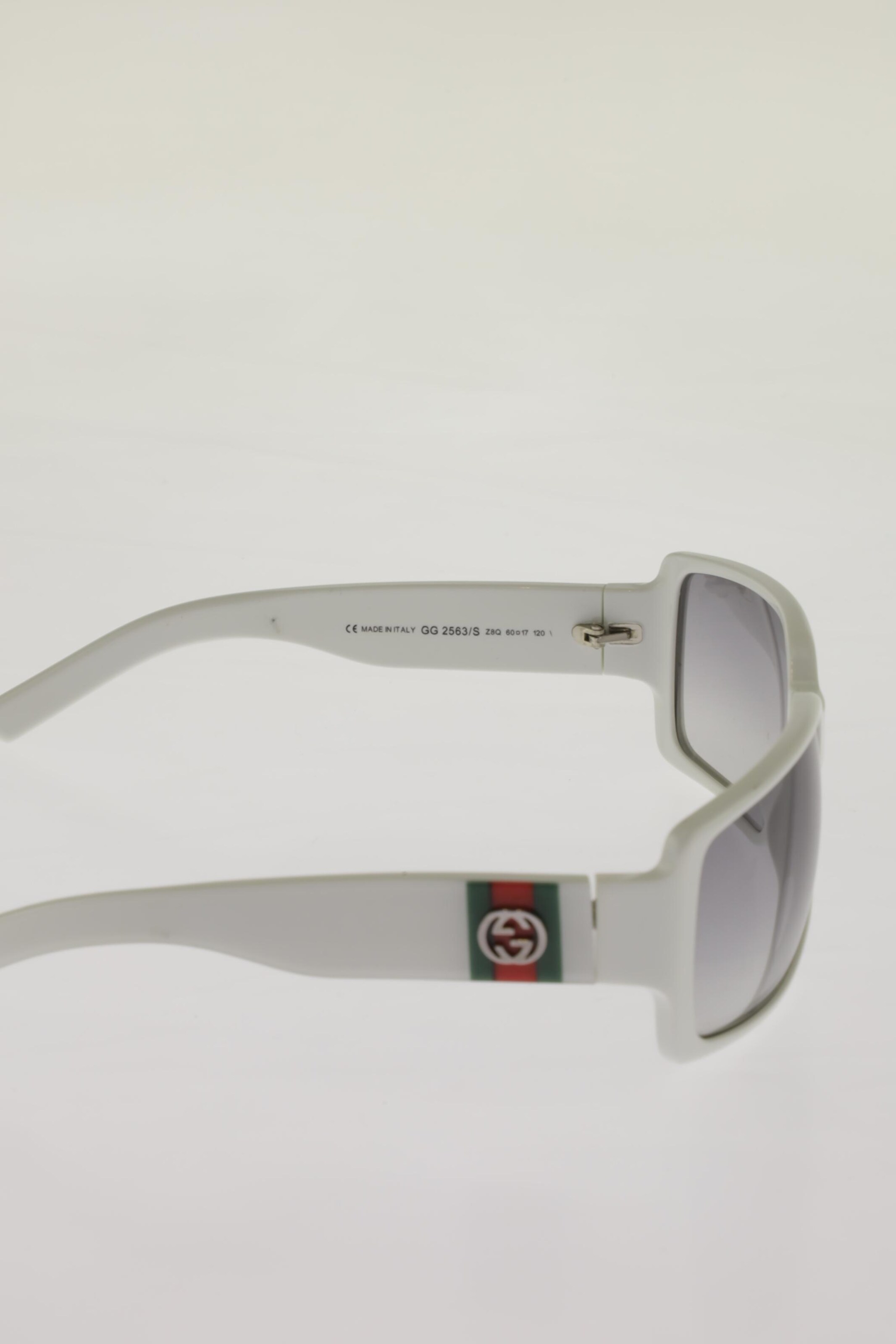 Gucci Sunglasses in One size in White