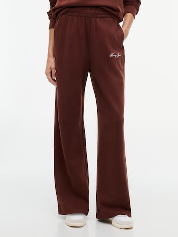 Tommy Jeans - Pierna ancha Pantalón 'ESS' en marrón: frente