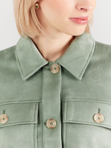 ONLY Tussenjas 'ONLBELICIA' in Groen