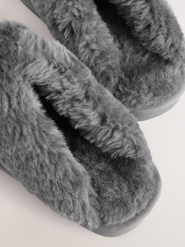 Next Huisschoenen in Grijs