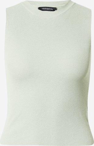 Trendyol Knitted Top in Green: front