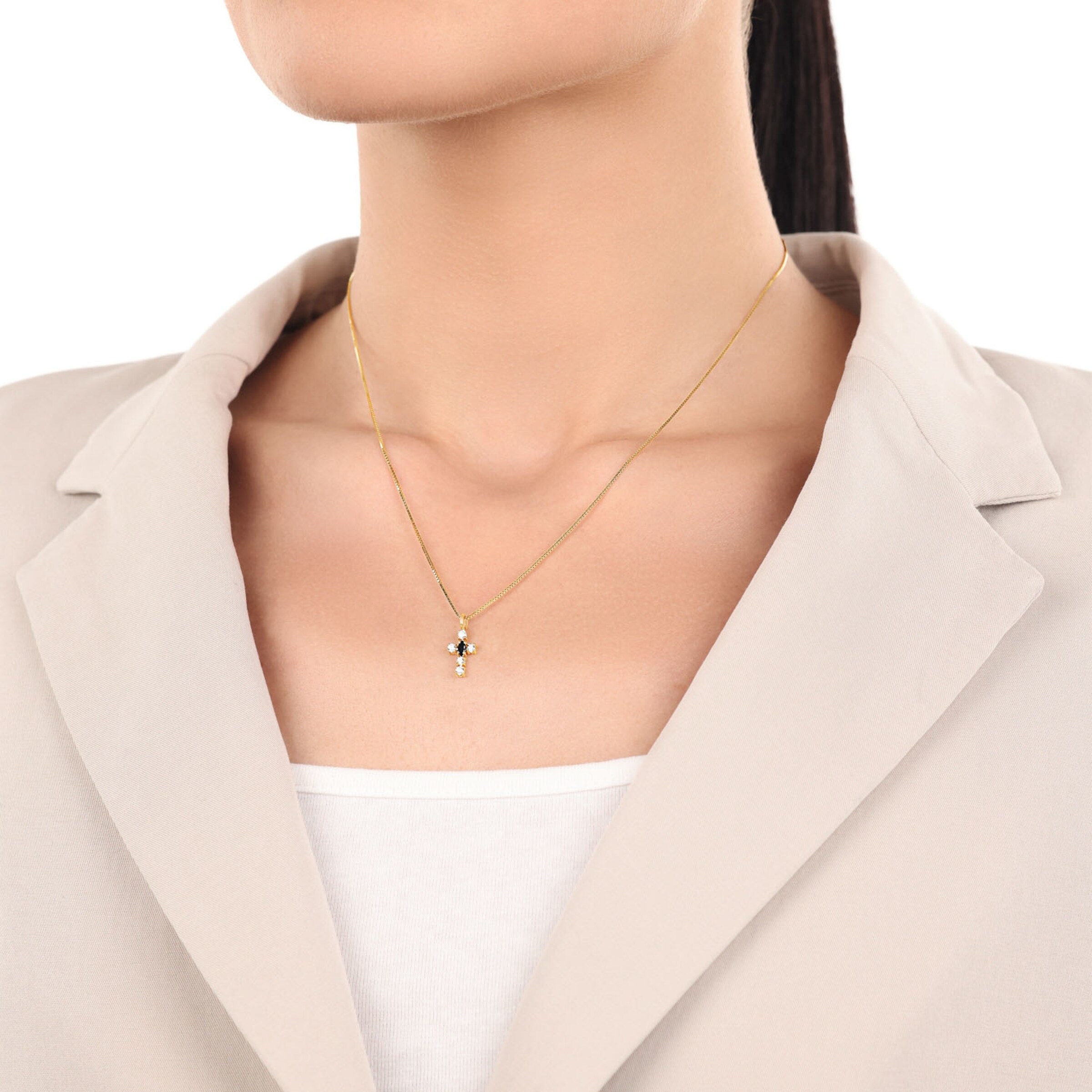 AMOR Pendant in Gold: front