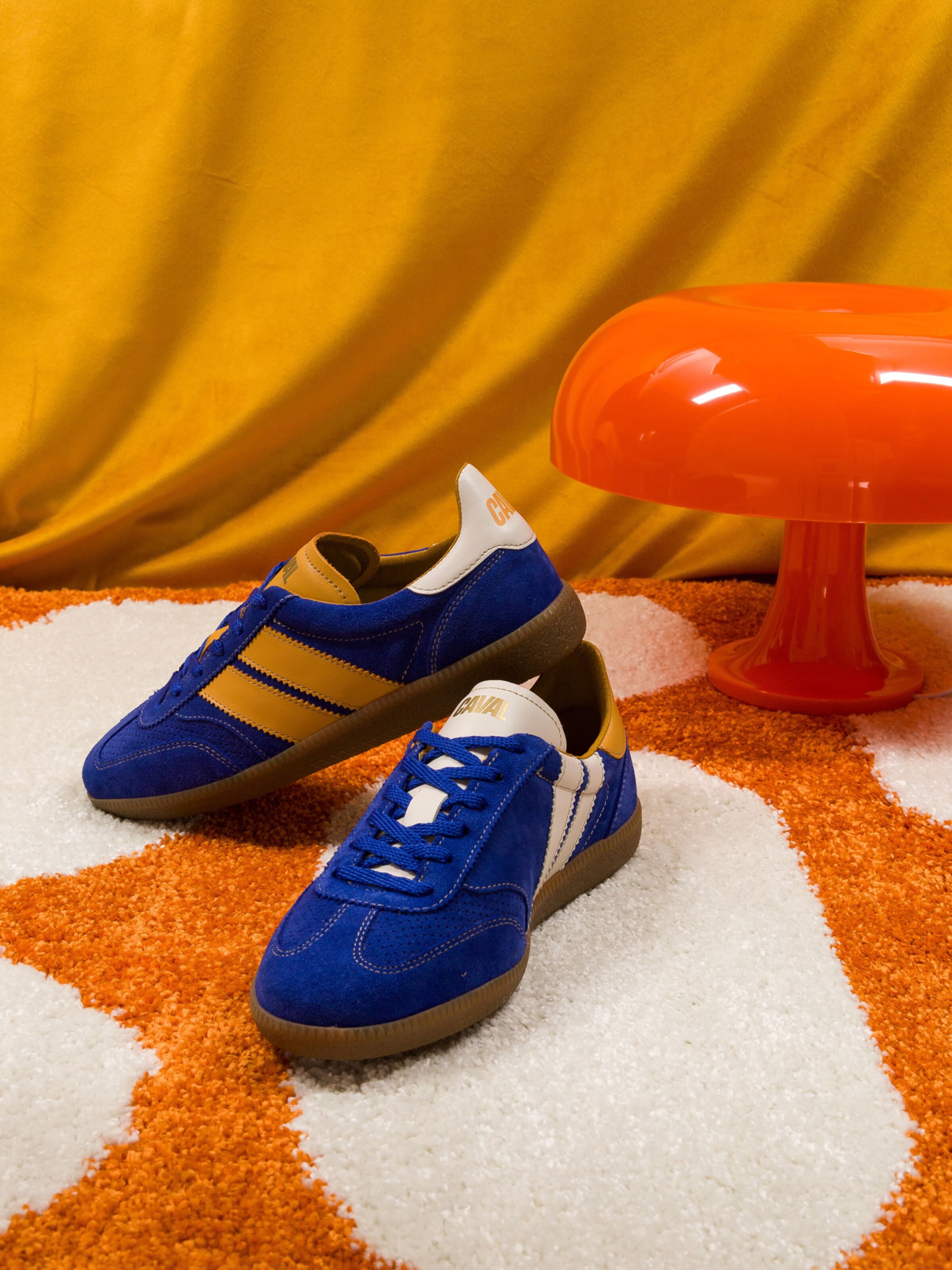 Caval Trainers ' PULSE ' in Blau