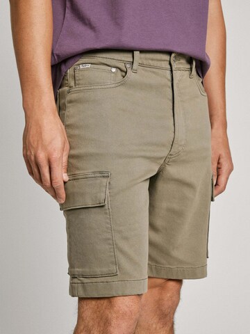 Pepe Jeans Regular Cargo trousers 'Gymdigo' in Green