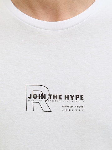 JJ Rebel Тениска 'JREBzaki' в бяло