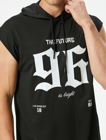 Koton T-Shirt in Schwarz