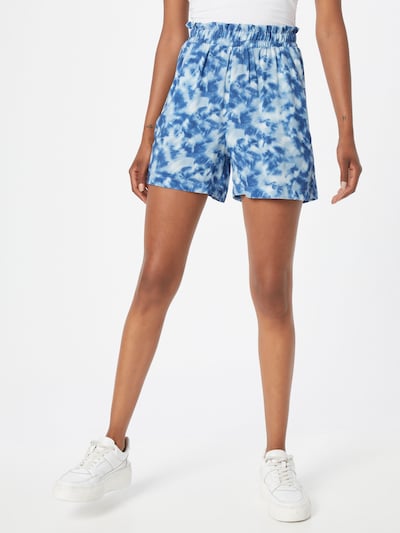 DeFacto Shorts in himmelblau / weiß, Modelansicht