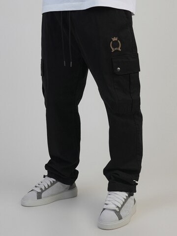 Loosefit Pantalon cargo SikSilk en noir : devant