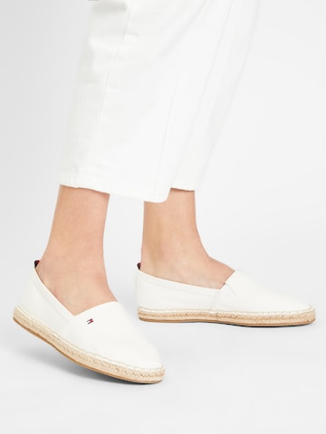 Espadrilles TOMMY HILFIGER en beige : devant