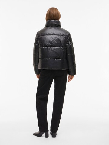 VILA - Chaqueta de invierno 'VILidda' en negro