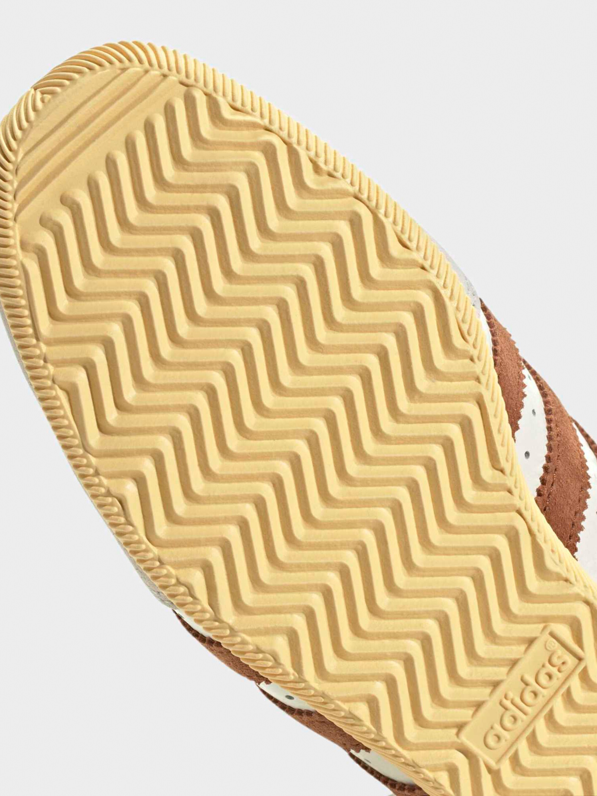 ADIDAS ORIGINALS Matalavartiset tennarit 'Japan' värissä Beige