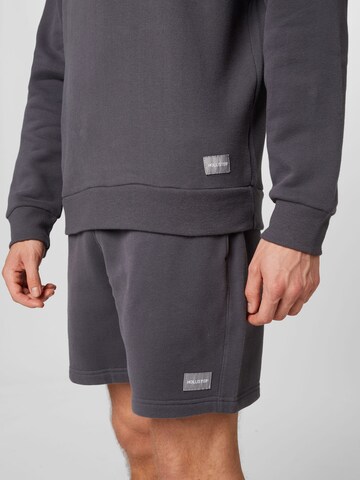 HOLLISTER - Fato de jogging em cinzento