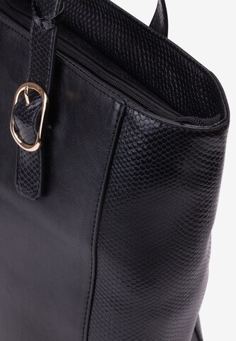 Usha Shopper in Black