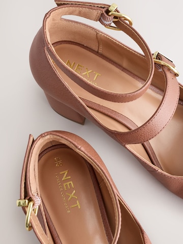 Next - Sapatos de salto em rosa