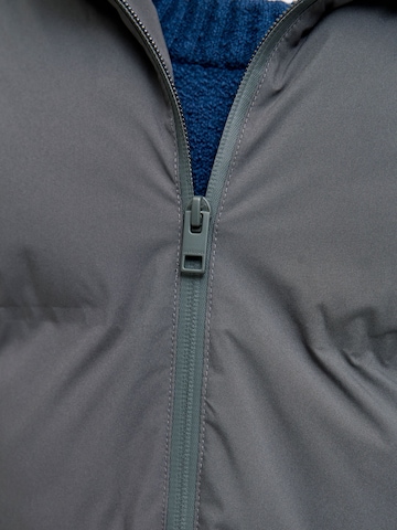 Jack & Jones Junior Vinterjakke i grå