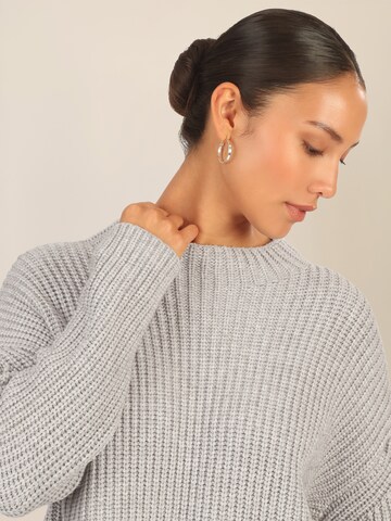 APART Pullover in Grau