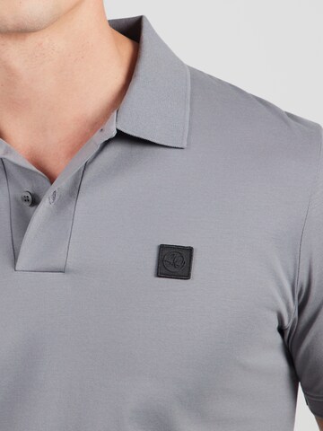 s.OliverMajica - siva boja