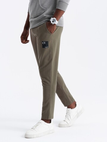 Ombre - Pantalón deportivo en verde: frente