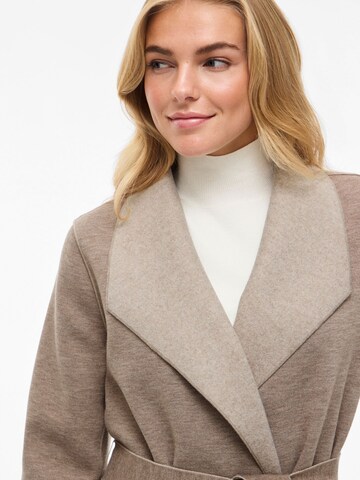 Manteau mi-saison 'VIJUICE' VILA en gris