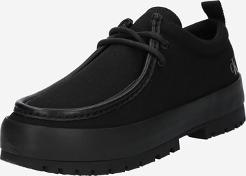 Calvin Klein Jeans - Zapatos con cordón 'LUGGED HYBRID APRON' en negro: frente