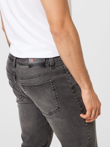 Denim Project - Slimfit Vaquero 'Mr. Red' en gris