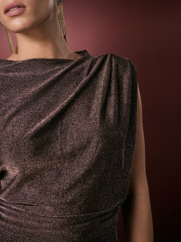 Next Kleid in Bronze