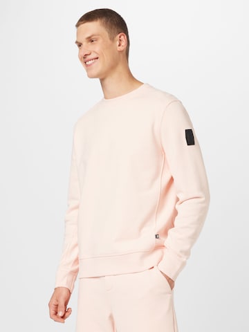 On Sweatshirt in Pink: predná strana