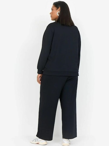 Wasabi Concept Sweatshirt 'Sabina' in Zwart