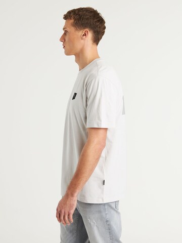 CHASIN' Shirt 'Kore' in White