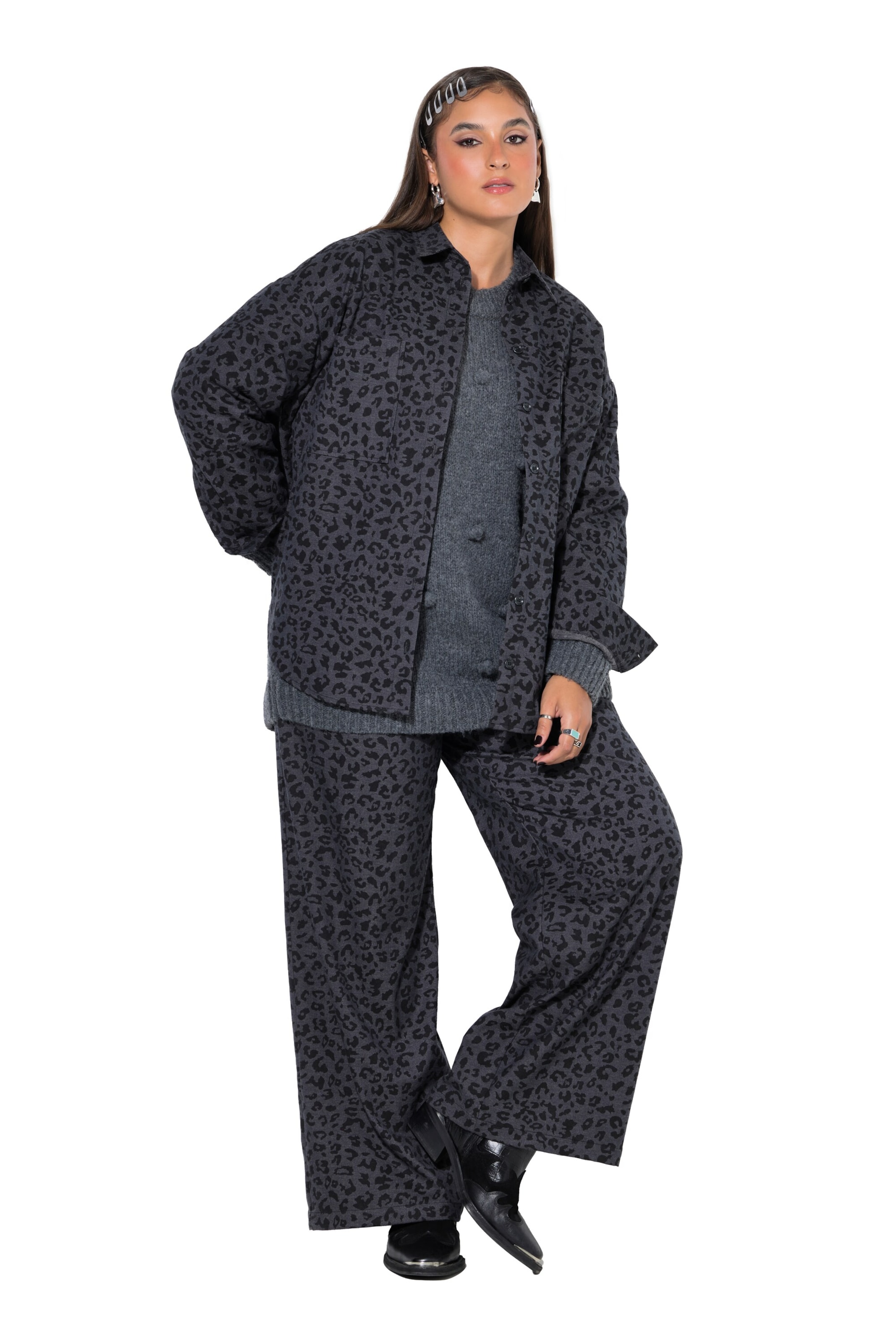 Studio Untold Bluse in Grau: Vorderseite