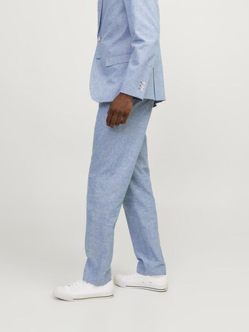 Coupe slim Pantalon à plis 'RIVIERA' JACK & JONES en bleu