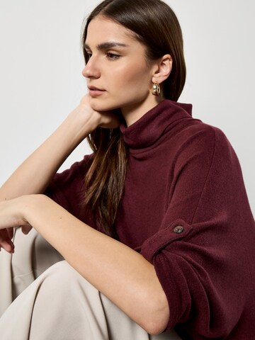 Pull-over Apricot en rouge