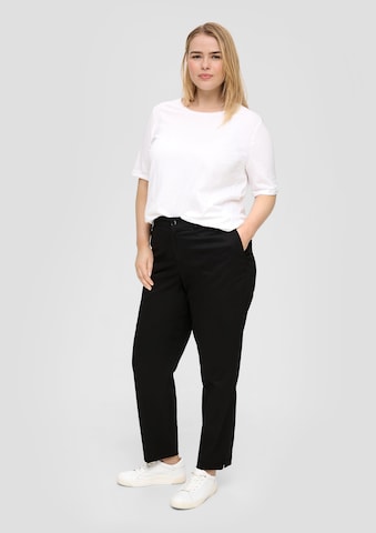 Tapered Pantaloni di s.Oliver in nero