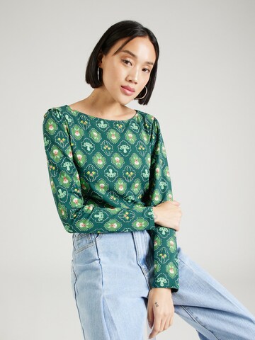 Blutsgeschwister Shirt 'Oh Marine' in Green: front