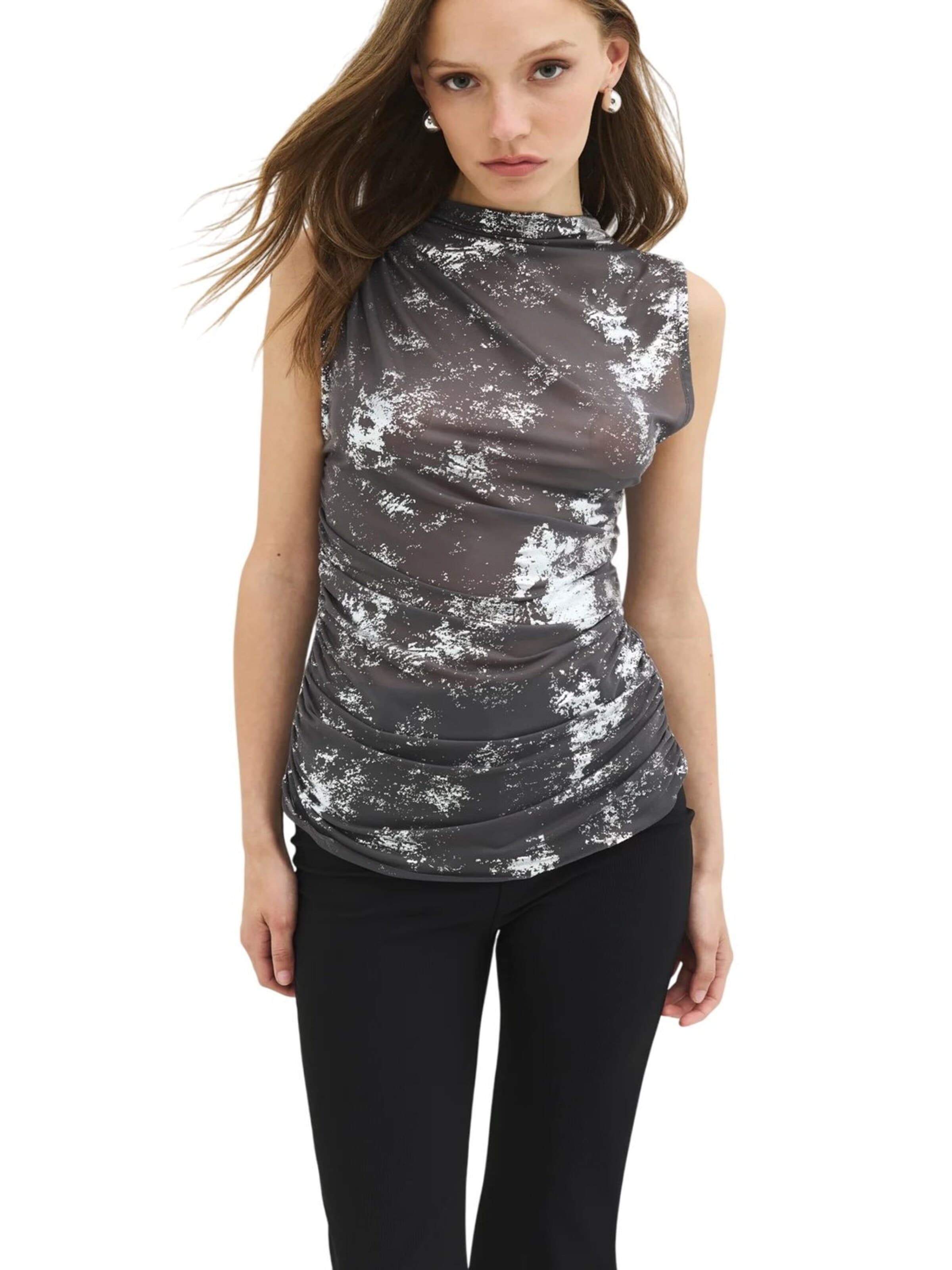No Matter What Blouse in Zwart