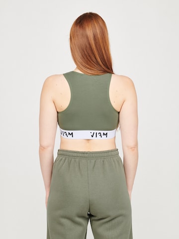 ABOUT YOU x VIAM Studio Top 'Decisive' in Green: back