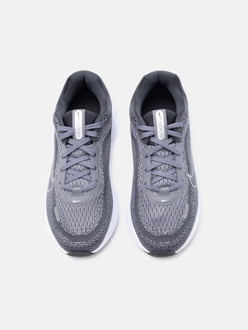 NIKE Athletic Shoes 'Stellar Ride' in Grey