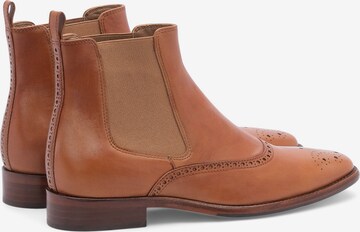 LOTTUSSE Chelsea Boots 'Deia' in Brown