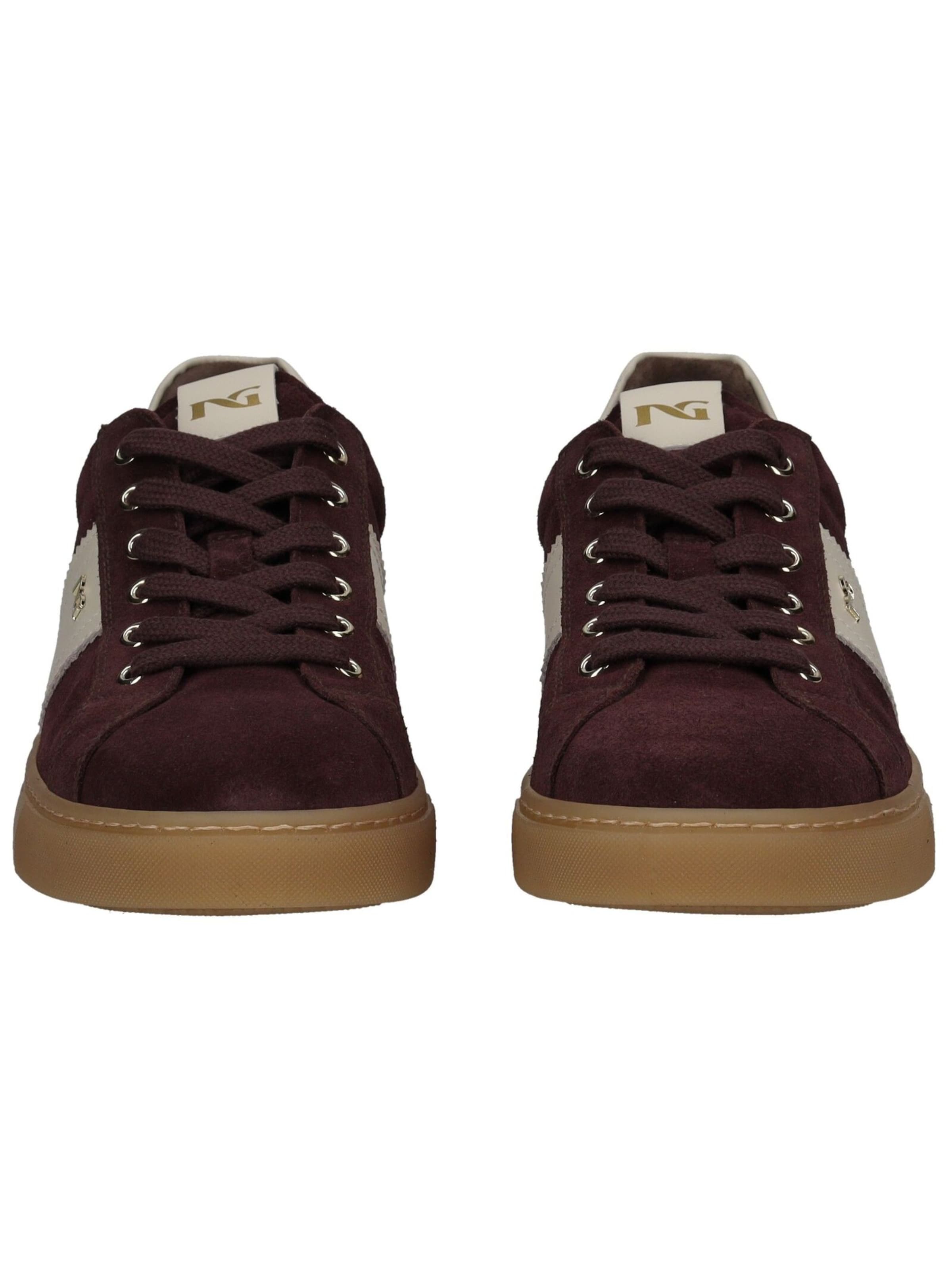 Baskets basses Nero Giardini en marron